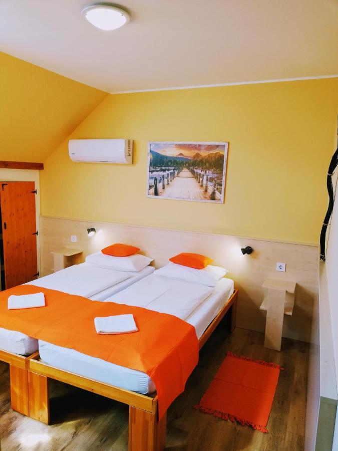 Hotel Lotuszvirag Vendeghaz Szekszárd Exterior foto